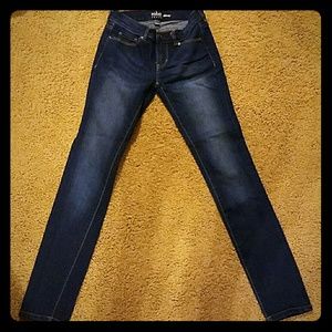 New York and Company skinny jeans