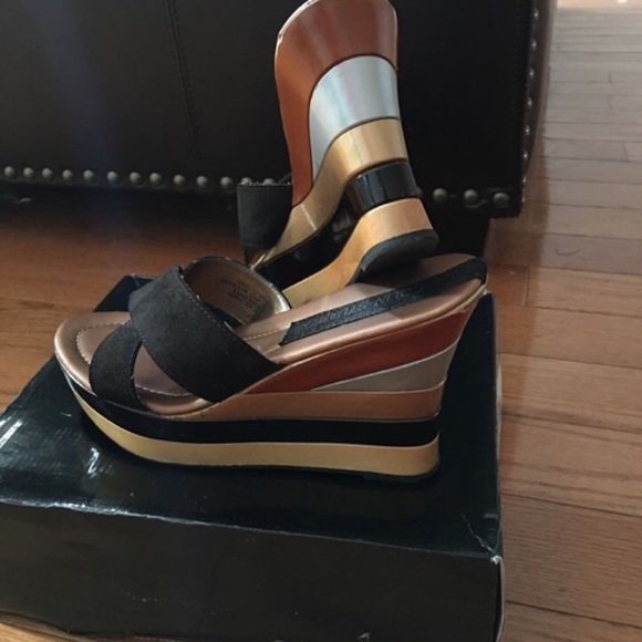 Colin Stuart Wedges - Picture 1 of 1
