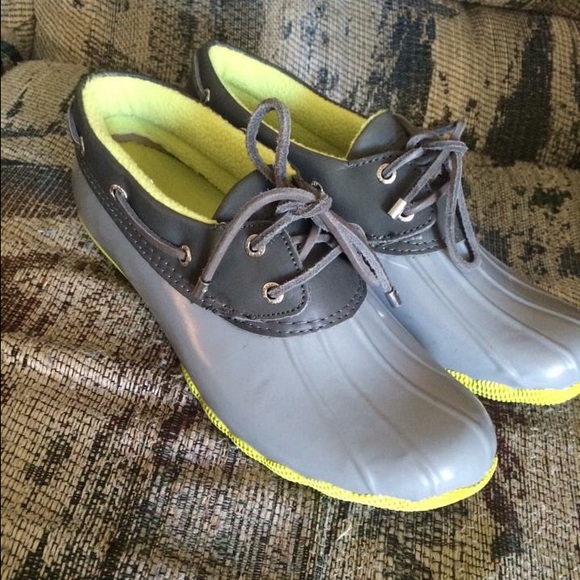 Sperry "Cormorant" short duck shoe size 10