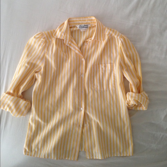 VINTAGE yellow striped button up - Picture 2 of 3