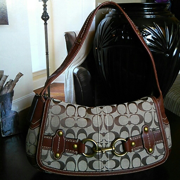 Coach Handbags - SALE RARE AUTHENTIC COACH HAND/SHOULDER BAG NWOT