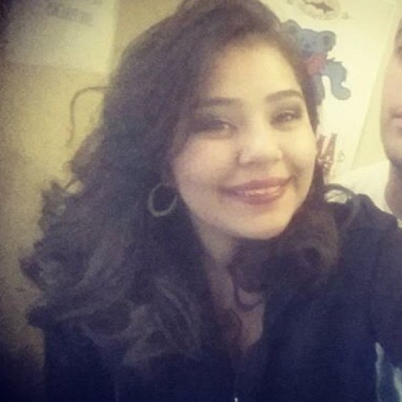 Meet your Posher, Jasmine - Picture 1 of 1