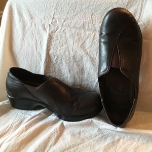 Dari brown Dansko shoes