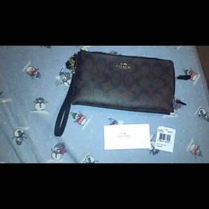 Coach wristlet brown and black
