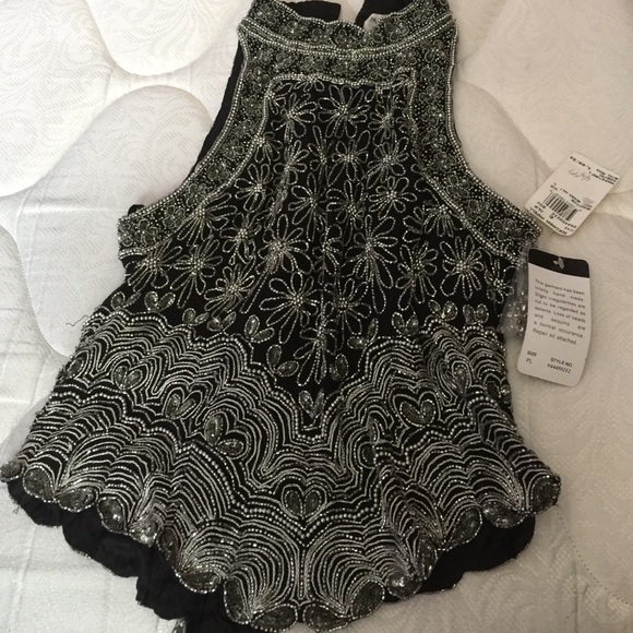 Daisy beaded halt