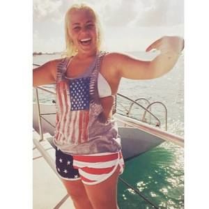 Meet your Posher, Ali