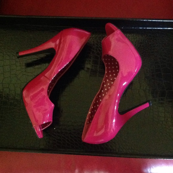 Hot Pink Pumps