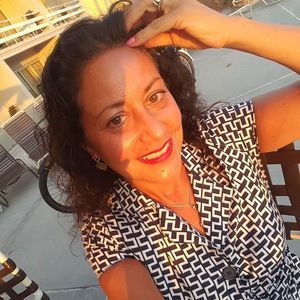 Meet your Posher, Stephanie