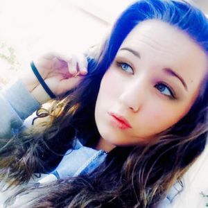 Meet your Posher, Alyissa