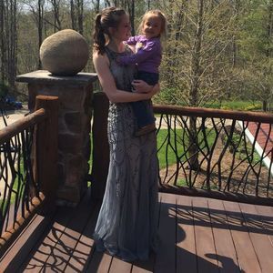 Meet your Posher, Taylor