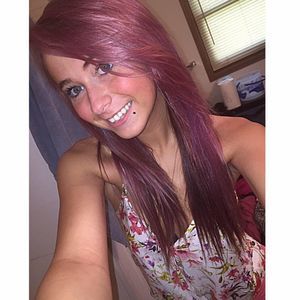 Meet your Posher, Kelly