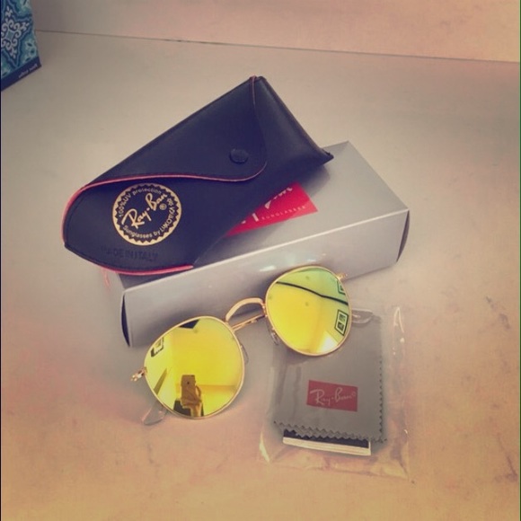 Ray Ban flash lenses in gold- green!