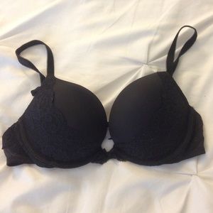 Victoria's Secret Dream Angels plunge push up bra