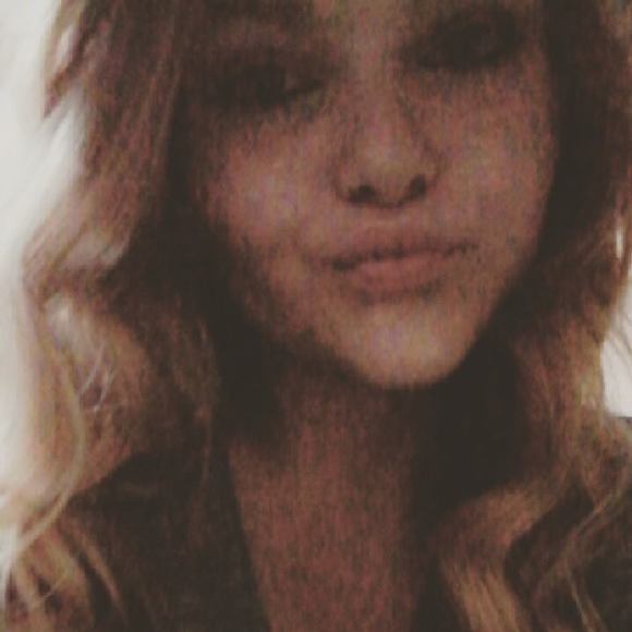 Meet your Posher, Mya - Picture 1 of 1