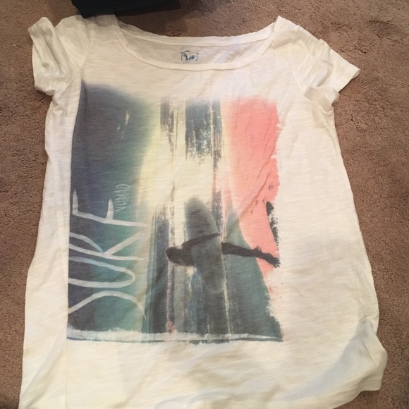 never worn American eagle t shirt