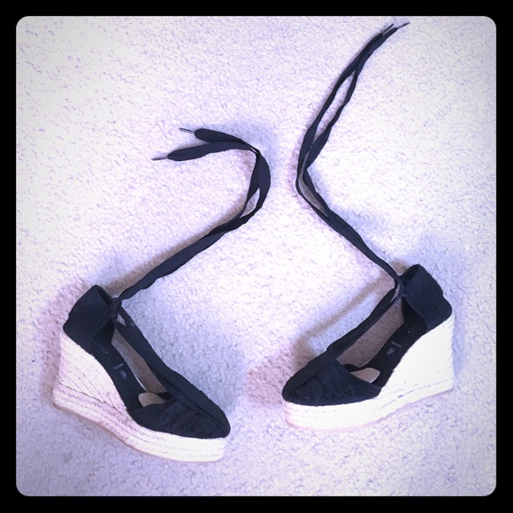 ALDO classic laced espadrilles