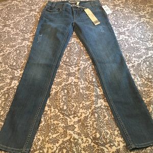 NWT stretchy skinny jeans with embellished pockets