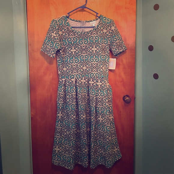 LuLaRoe Dresses & Skirts - LuLaRoe Amelia -- Turquoise Print! -- NWT!