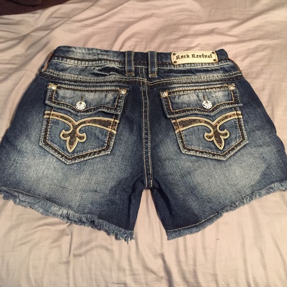 Camo rock revival