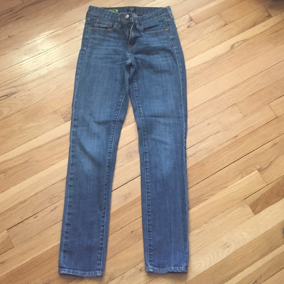 Mid rise toothpick jeans