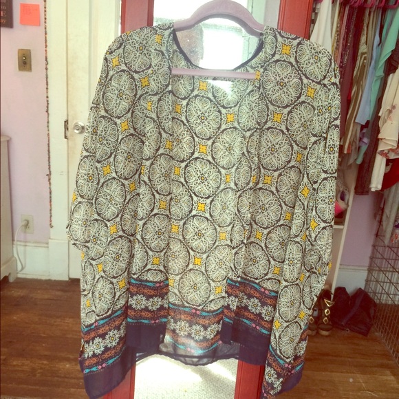 Sheer, lightweight, kimono