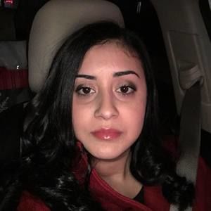 Meet your Posher, Mila