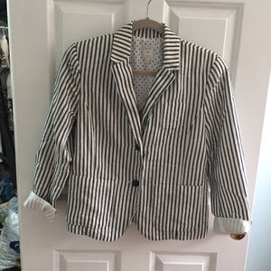 Super cute blazer