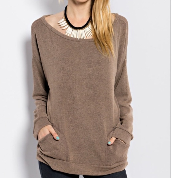 Loose Fit Sweater Tunic - Picture 2 of 3