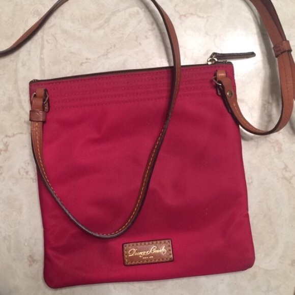 Dooney & Bourke crossbody - Picture 3 of 4