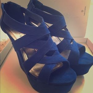 Madden Girl Wikke Wedge Sandal