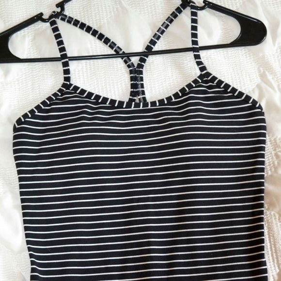 Lululemon Power Y workout tank