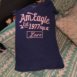 American Eagle Tshirt