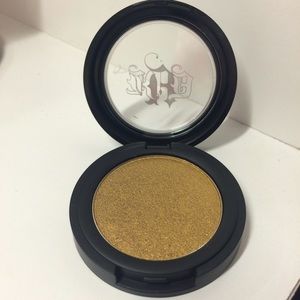 Kat Von D - Metal Crush Single Eyeshadow -THRASHER
