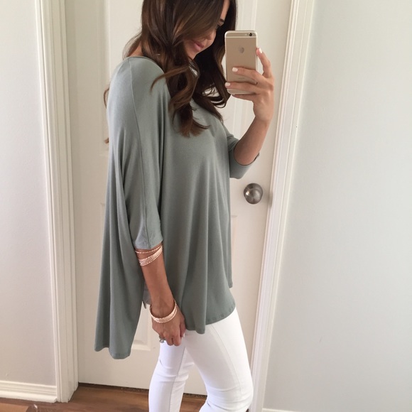 SOLD OUT • Sage Ribbed Loose Split Top - Picture 4 of 4