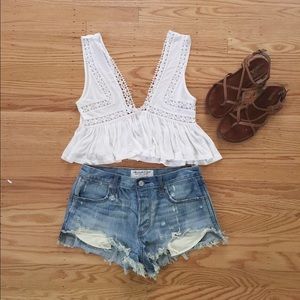 High Waisted Light Wash Distressed Shorts ✨