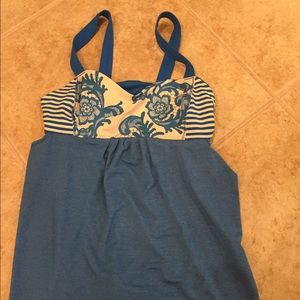 Blue flowered lululemon tank-size 10-super cute
