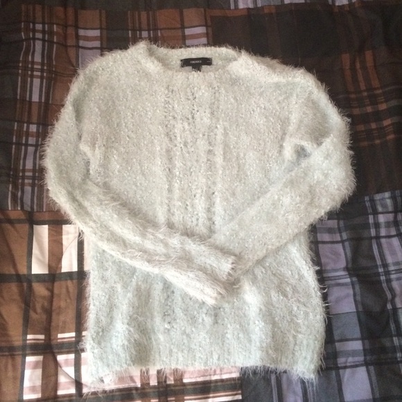 ✨ F21 Fuzzy Blue Sweater ✨ - Picture 1 of 4