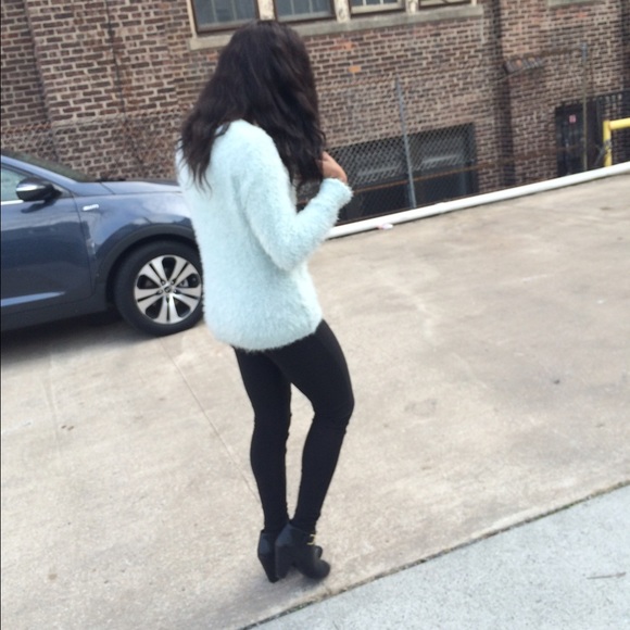 ✨ F21 Fuzzy Blue Sweater ✨ - Picture 3 of 4