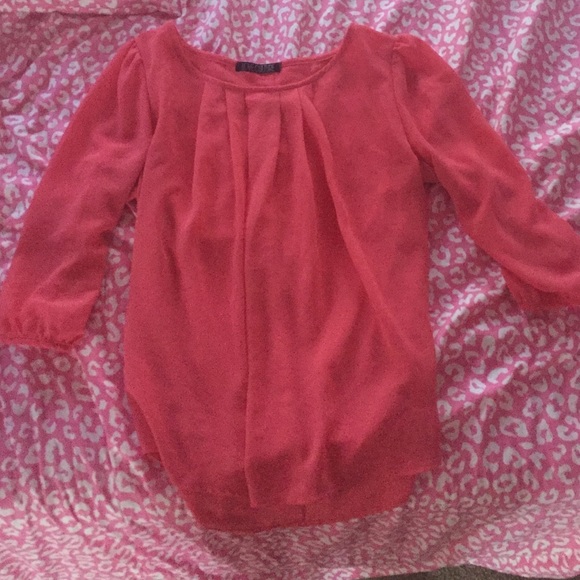 Coral shirt