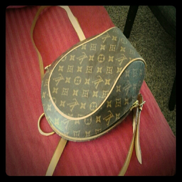 Authentic louis Vuitton backpack