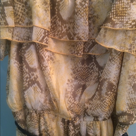 YELLOW STRAPLESS DRESS - Picture 3 of 3
