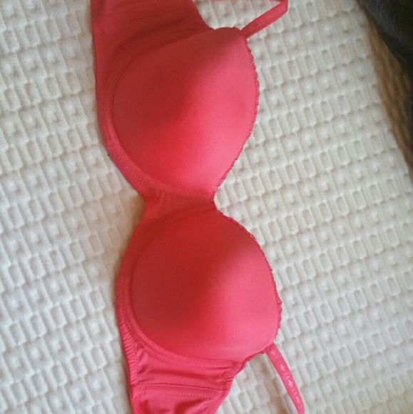 Bra - Picture 1 of 1
