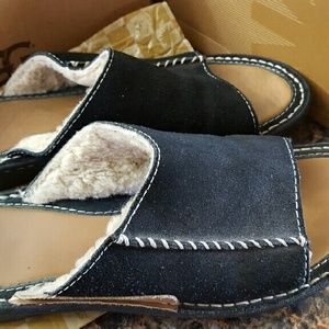 UGG summer shoe
