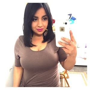 Meet your Posher, Marisia