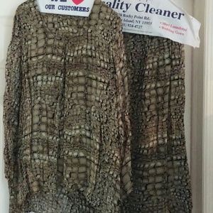 2 piece womens size L skirt set