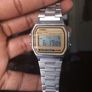 ❌SOLD❌UO | Casio Watch❌