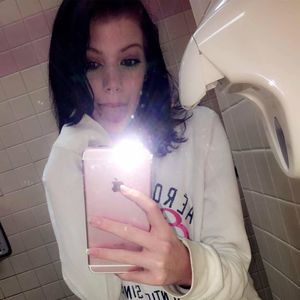 Meet your Posher, Mckenzie