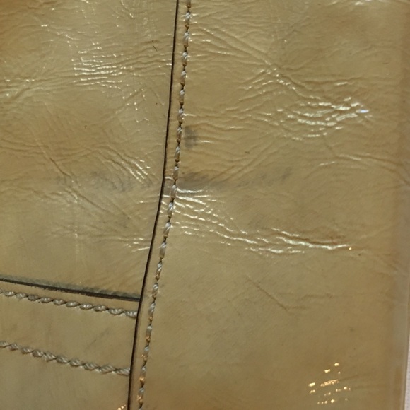 Gorgeous Coach leather mini shoulder bag - Picture 3 of 4