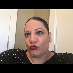 Meet your Posher, Joan