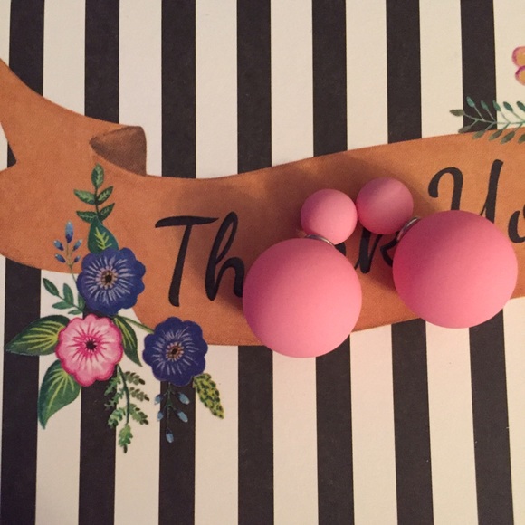 ‼️ 5 for $25 ‼️ Super Double Ball Stud Earrings. - Picture 2 of 2